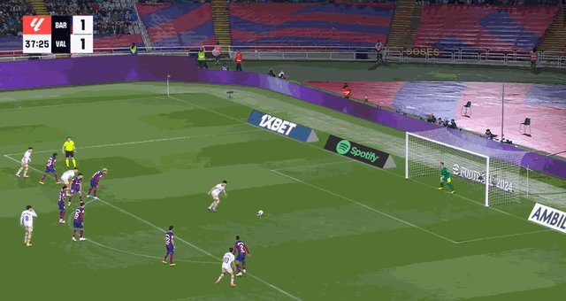 1714426574958052855.gif 1-2佩佩卢.gif